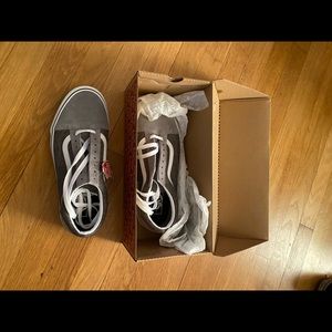 NWT Men’s Vans Sneakers
